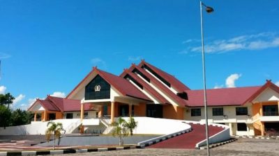 DPRD Parimo Minta Bupati Erwin Bersikap Tegas Tangani Setiap Persoalan Daerah DPRD Parimo Minta Bupati Erwin Bersikap Tegas Tangani Setiap Persoalan Daerah