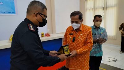 Pemda Parimo Dukung Kemudahan Ekspor dari Bea Cukai Pemda Parimo Dukung Kemudahan Ekspor dari Bea Cukai