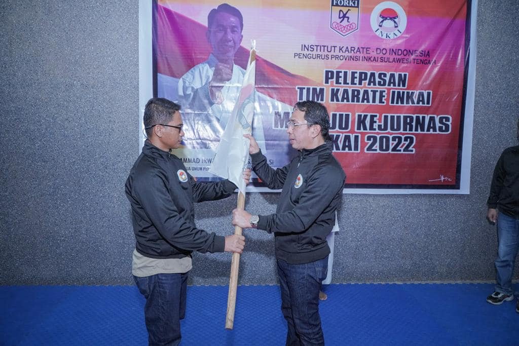 Irwan Lepas 10 Atlet INKAI Sulteng Berlaga di Kejurnas