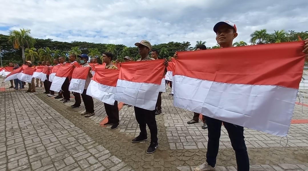 Pemda Parimo Canangkan Pengibaran 5000 Bendera Merah Putih