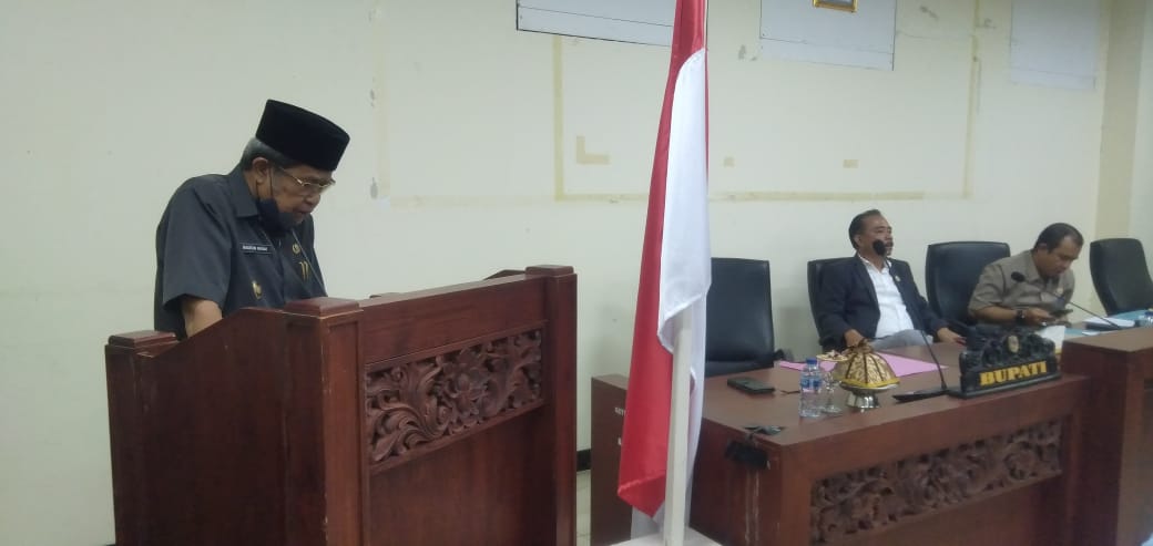 Wabup Badrun Jawab Pandangan Umum Fraksi atas Dua Raperda