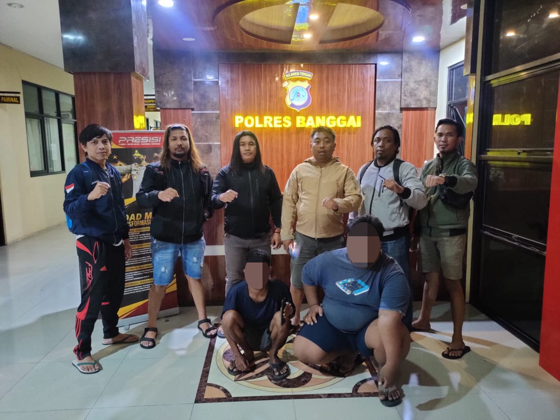 Polisi Bekuk Pelaku dan Penadah Pencurian Ponsel di Luwuk