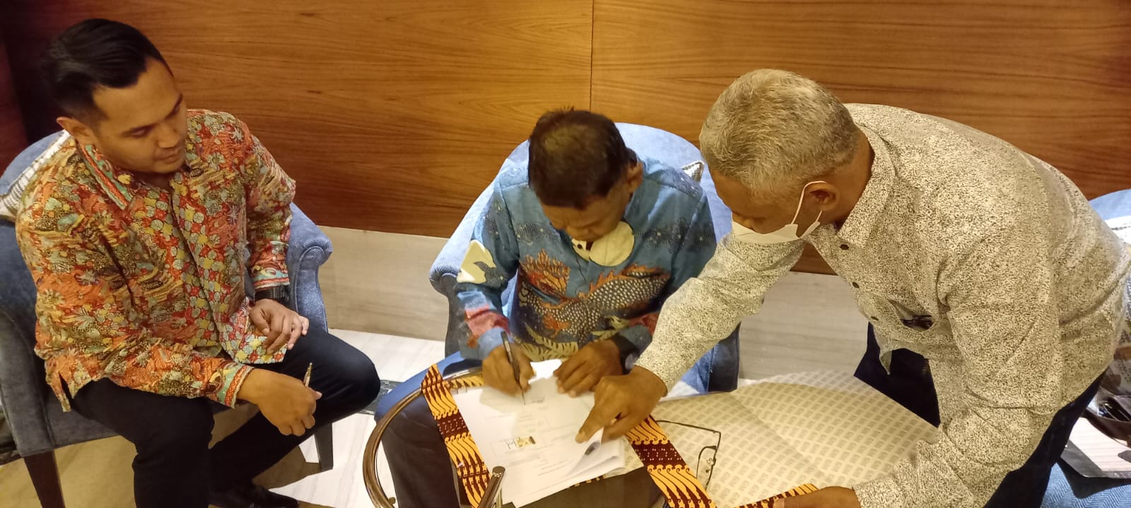 Gubernur Sulteng Tekan PKS dengan Cambridge Unversity Press And Assement