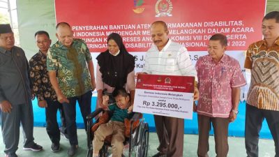 Penyandang Disabilitas di Sigi Terima Bantuan Atensi Penyandang Disabilitas di Sigi Terima Bantuan Atensi