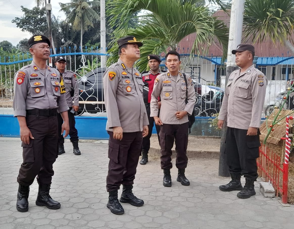 Polres Parimo Perketat Pengamanan Ibadah Natal di Gereja