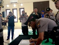 Sertijab di Polres Parimo, Junus Achpah Diganti Pejabat Baru