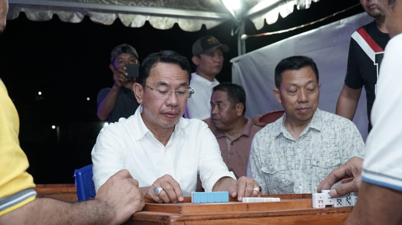 Ketua Kosgoro Sulteng Resmikan Turnamen Domino se Kota Palu