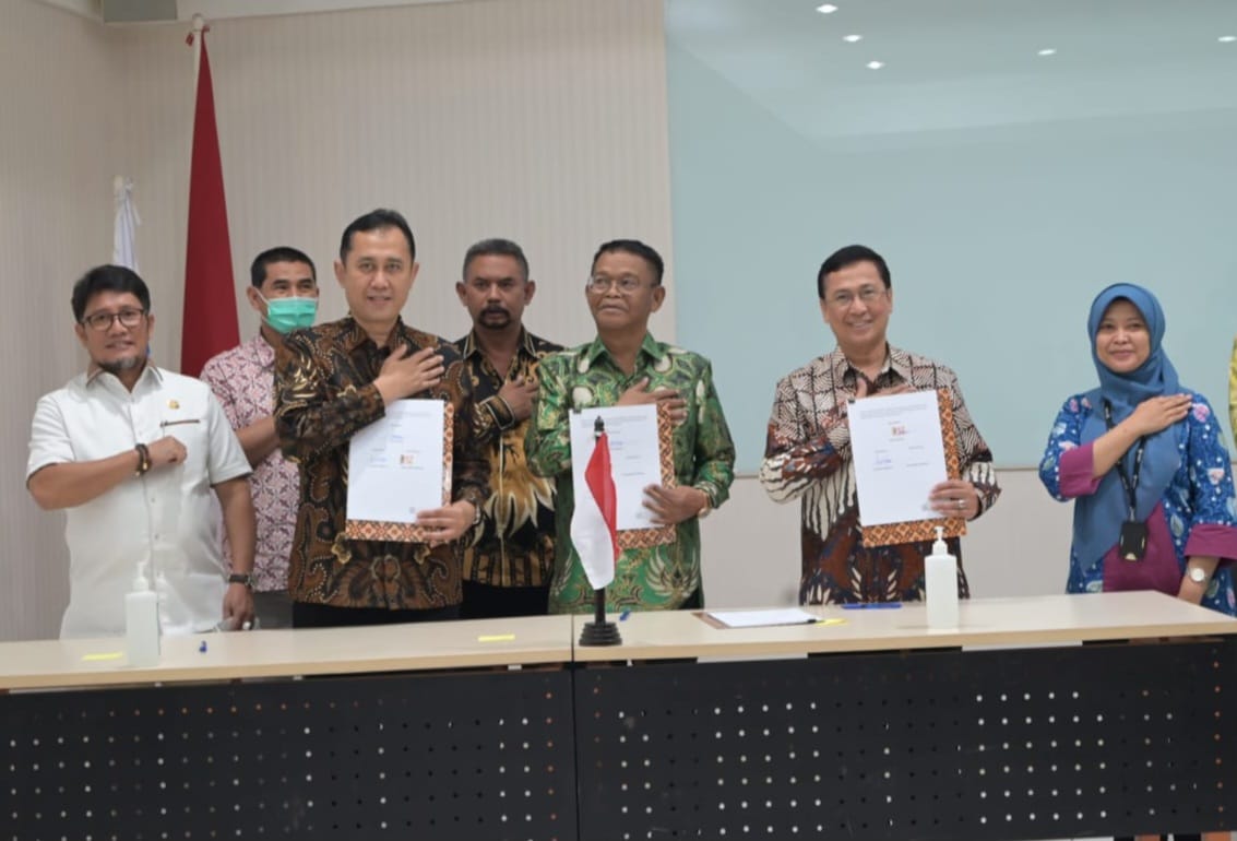Gubernur Sulteng Teken PKS Layanan Kanker dengan 2 Rumah Sakit