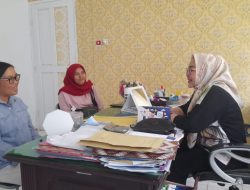 Kelompok Usaha Gula Semut Keluhkan Voltase Listrik Tak Stabil