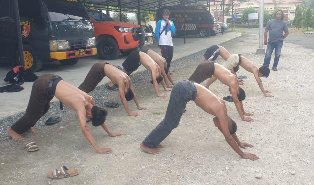 Polres Banggai Bina 8 Pelajar Terlibat Tawuran