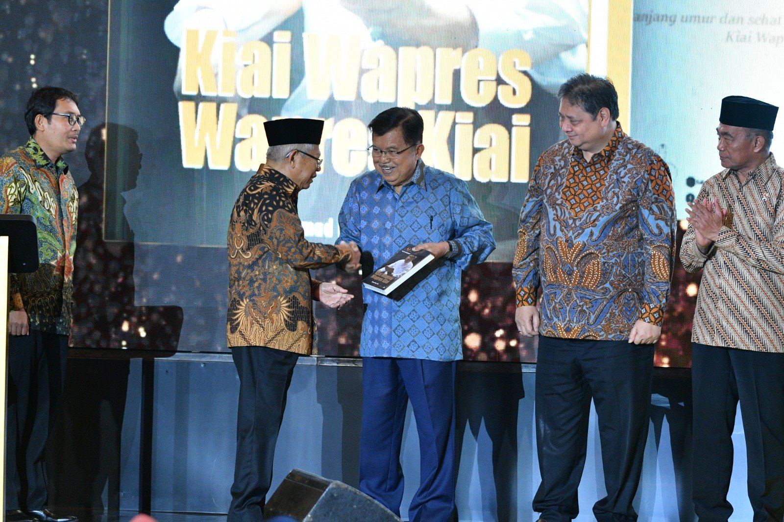Tepat di Hari Kelahirannya, Ma’ruf Amin Luncurkan Buku