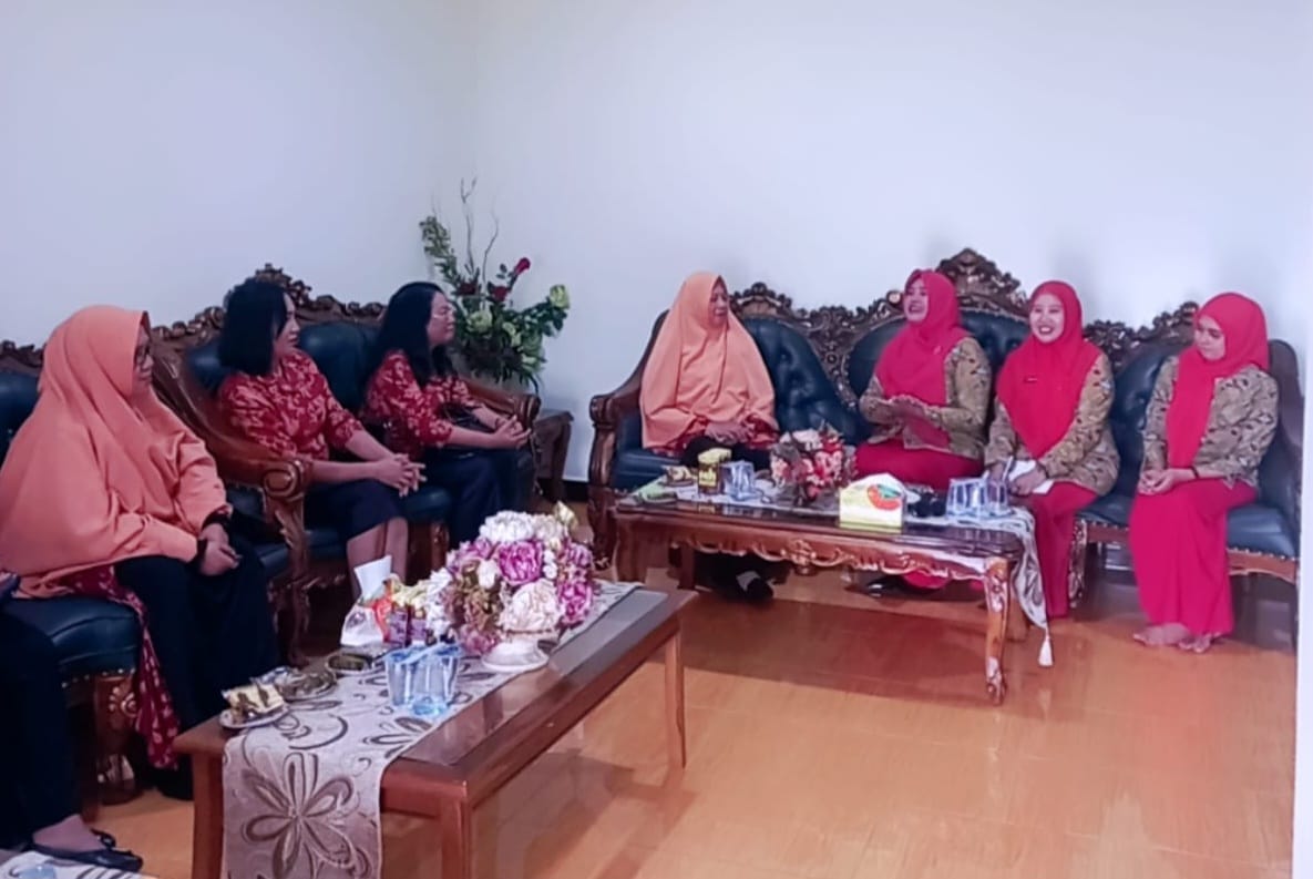 Parimo Terima Kunjungan Silaturahmi DWP Morut