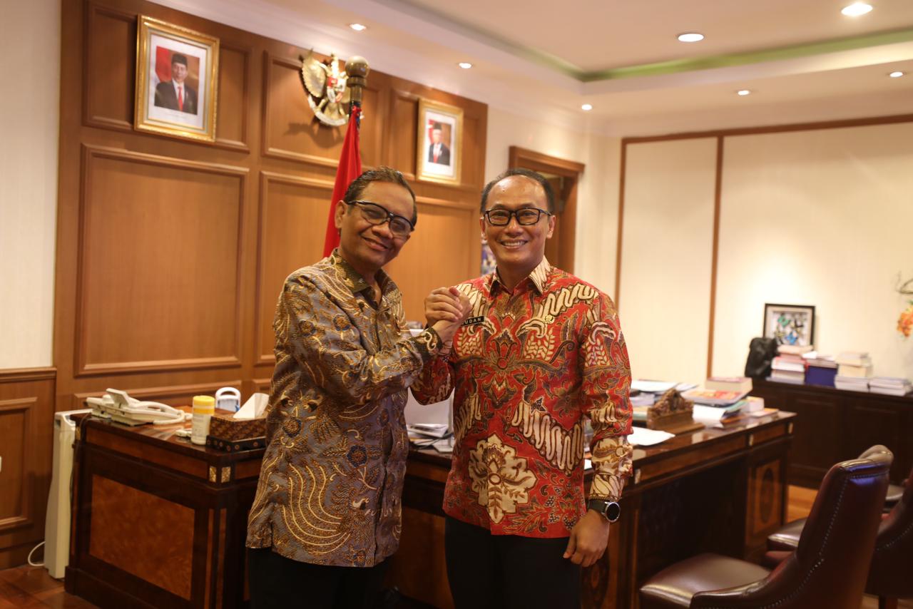 Sowan ke Mahfud MD, Zudan Diskusikan Penyelesaikan PLBN Baru