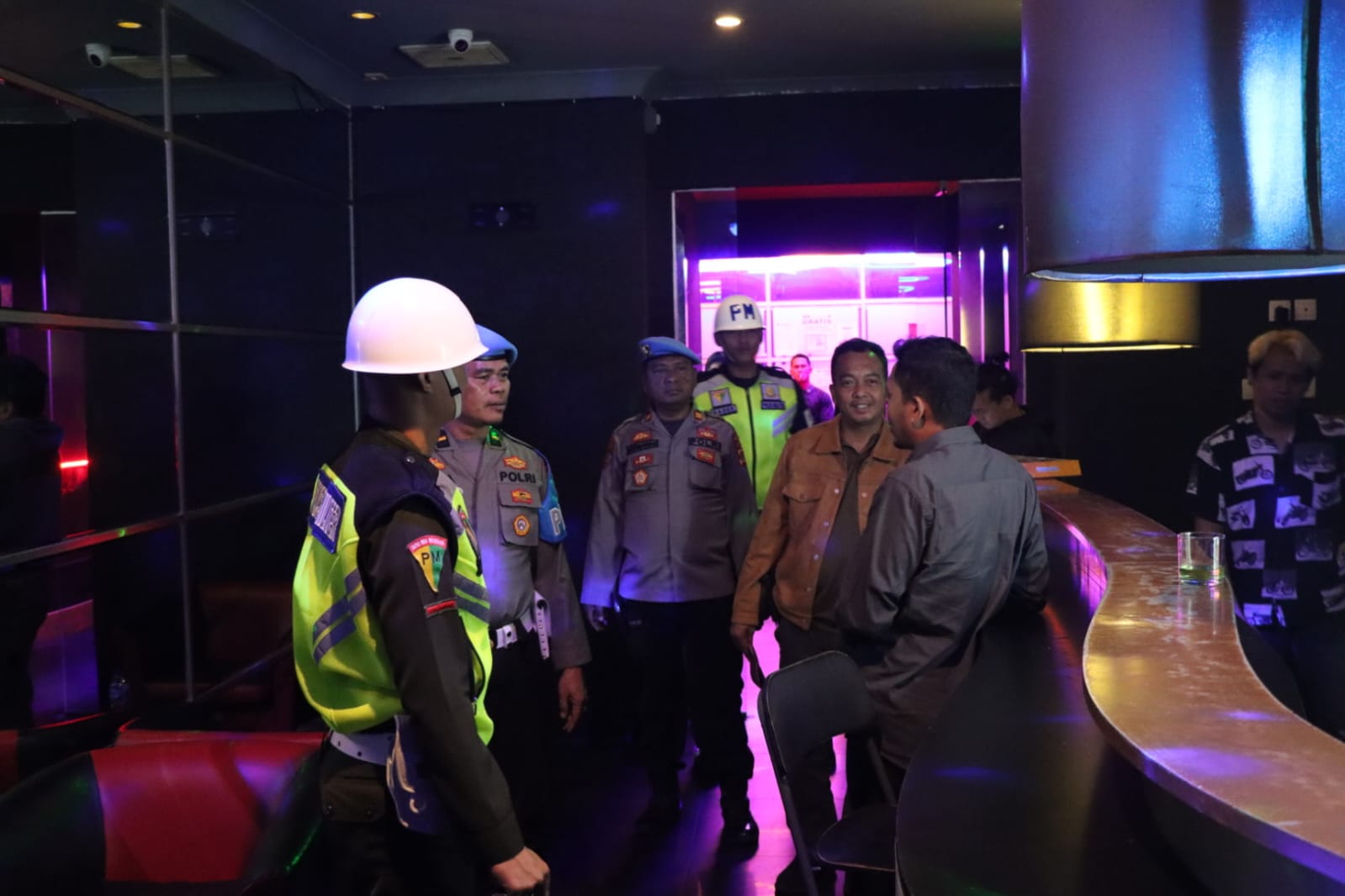 Razia Gabungan TNI-Polri di Banggai, Sasar Tempat Karaoke