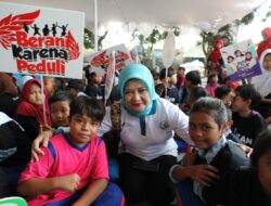 KKP Bagikan 1.680 Paket Ikan Sehat Bermutu ke Anak Kurang Beruntung