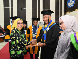 UNTAD Wisuda 1.449 Lulusan Sarjana dan Magister