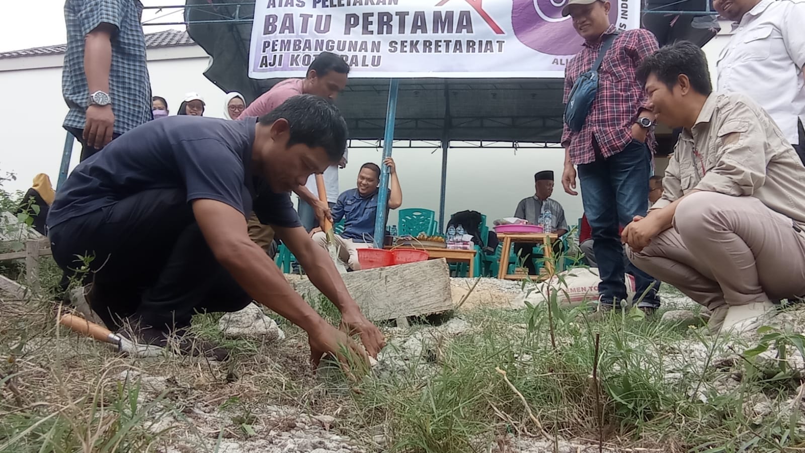 Perkuat Peran Jurnalis, AJI Palu Mulai Pembangunan Sekretariat
