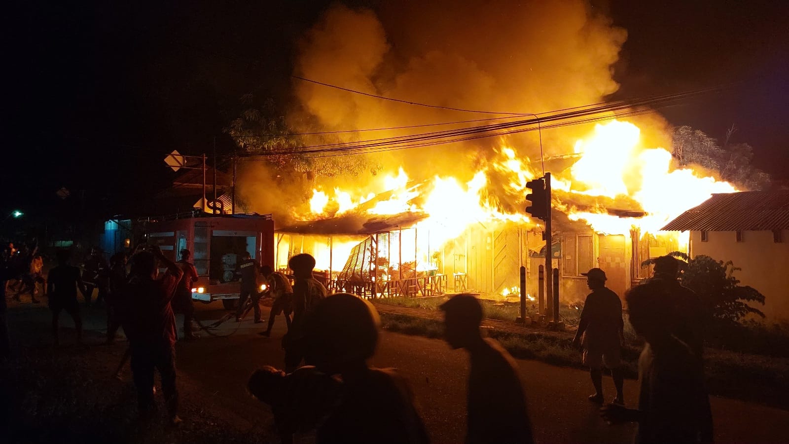 1 Unit Rumah Warga Kelurahan Loji Ludes Terbakar