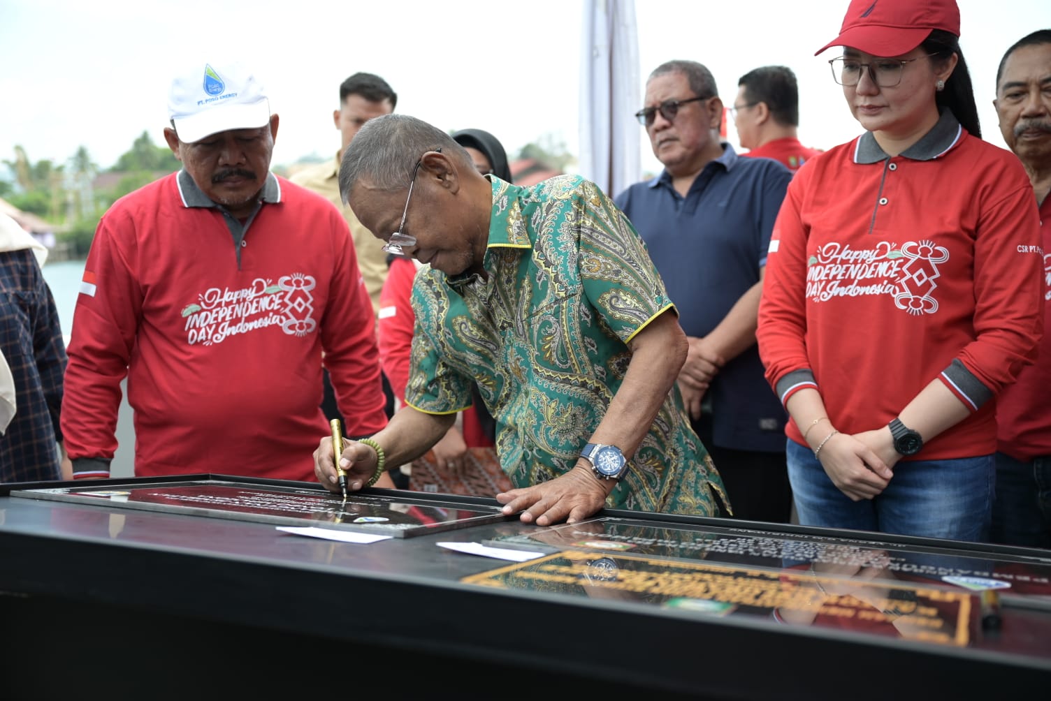 Resmikan Taman dan Jembatan di Poso, Berikut Pesan Gubernur Sulteng