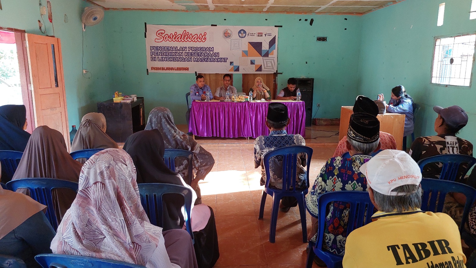 PKBM Buana Lestari Kenalkan Program Pendidikan Kesetaraan di Desa Matolele