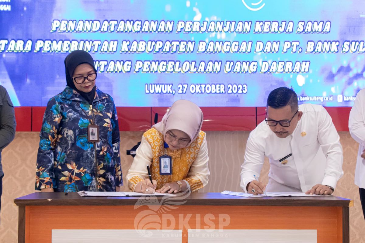 Bupati Amirudin Teken PKS bersama Bank Sulteng Cabang Luwuk