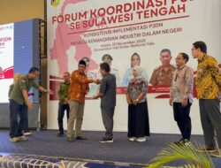 35 Pelaku Usaha di Sulteng Terima Sertifikat TKDN