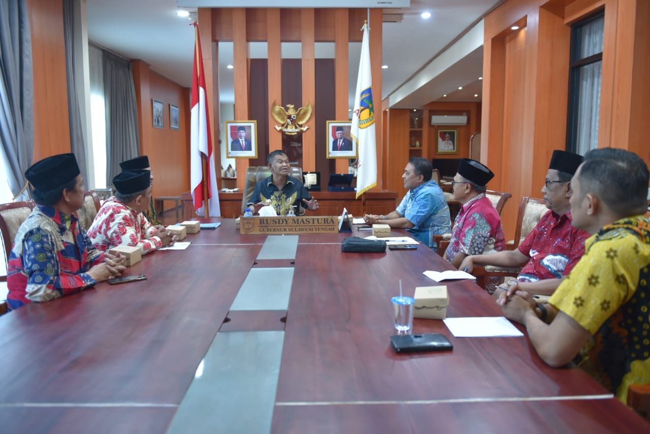 Gubernur Sulteng Janji Akan Hibahkan Tanah ke MUI Poso