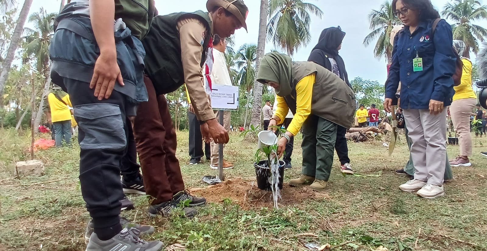 Parimo Jadi Pusat Penanaman Pohon KLHK yang Digelar Serentak se-Indonesia