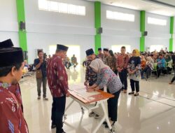 7.504 Petugas KPPS di Kota Palu Dilantik, Lanjut Aksi Tanam Pohon