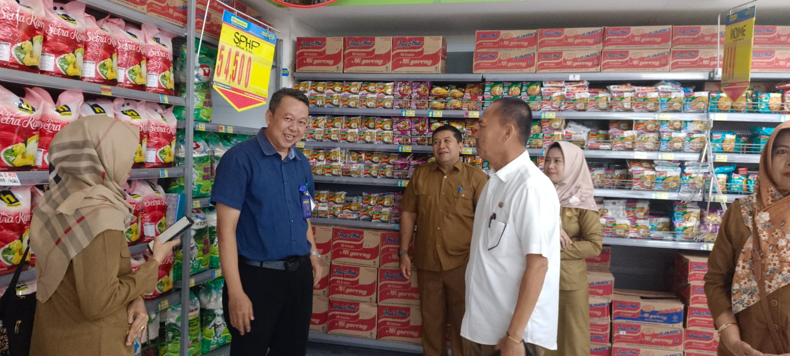 Dinas Ketahanan Pangan Sulteng Sidak Ritel Modern di Kota Palu