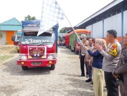 Lepas Distribusi Logistik, KPU Parimo Sasar Kecamatan Terjauh