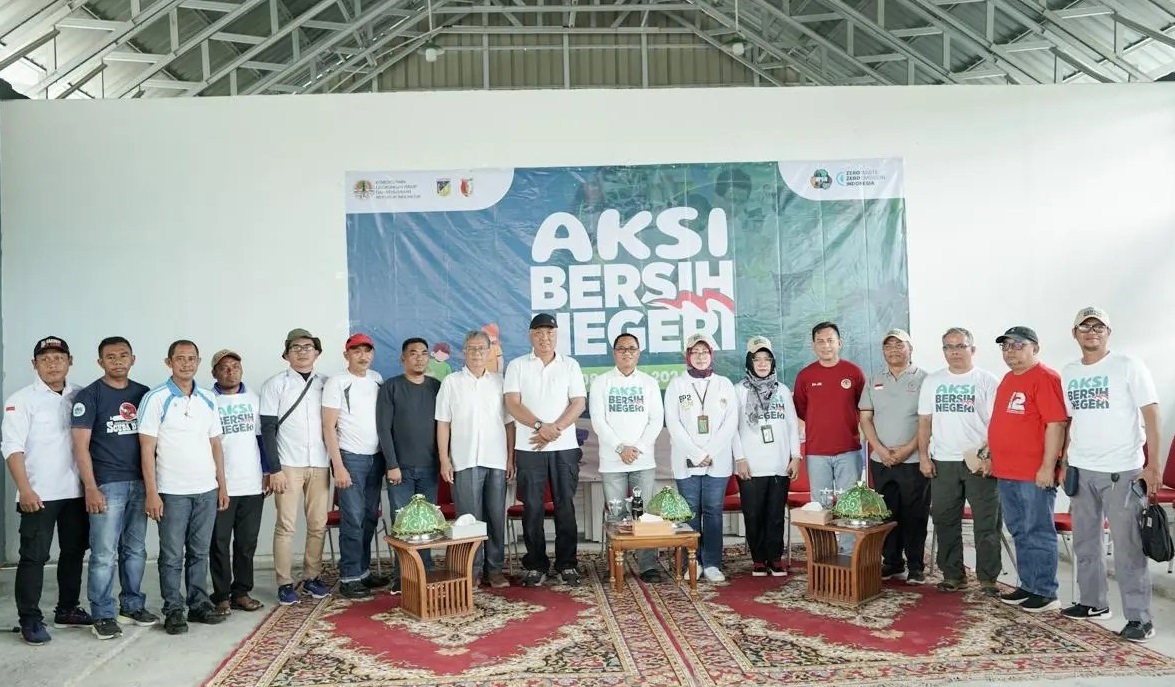 Serentak Digelar di 34 Lokasi, Wabup Sigi Hadiri Aksi Bersih Negeri
