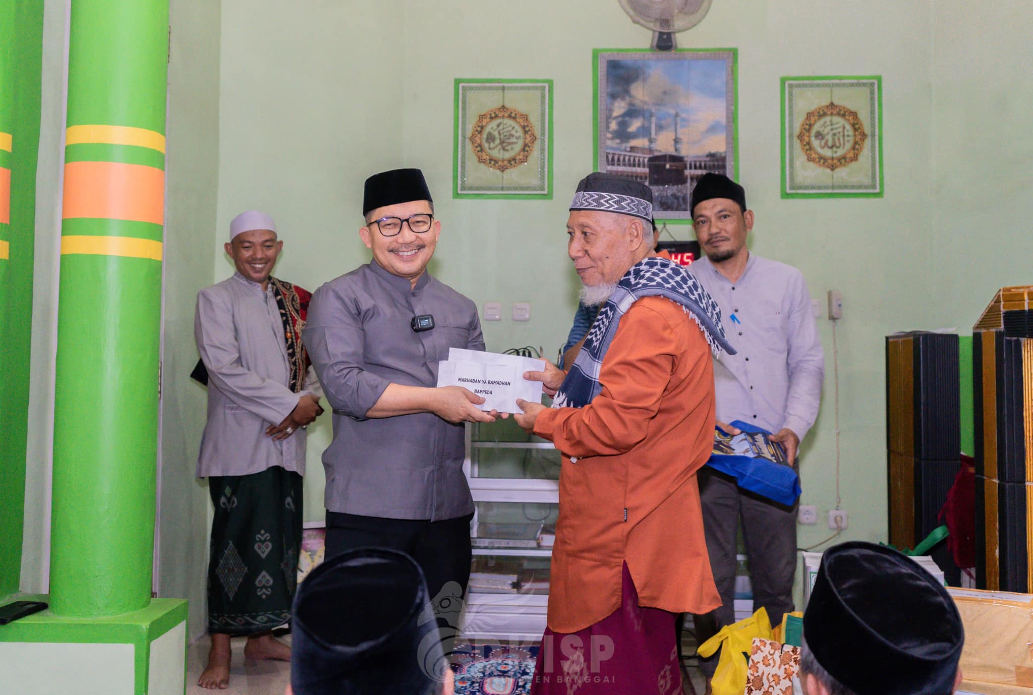 Safari Ramadan, Bupati Amirudin Dengarkan Keluhan Masyarakat Balantak