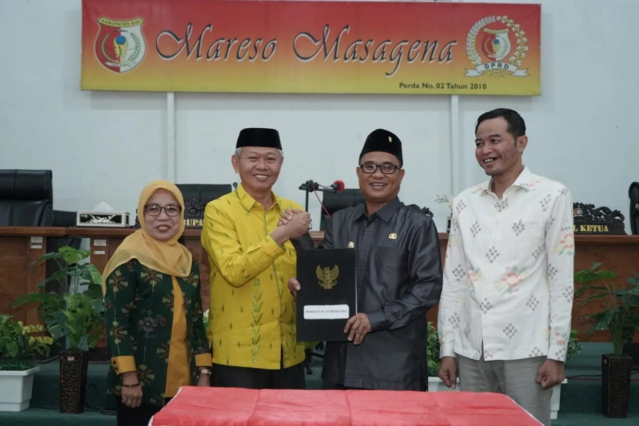Tuntas Bahas Dua Raperda, Wabup Samuel Apresiasi Kinerja DPRD Sigi