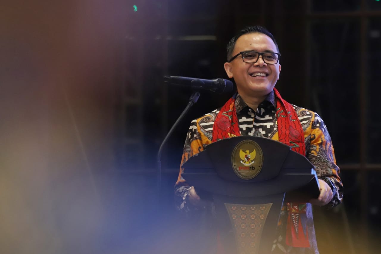 Pemerintah Siapkan Formasi untuk Fresh Graduate dan IKN