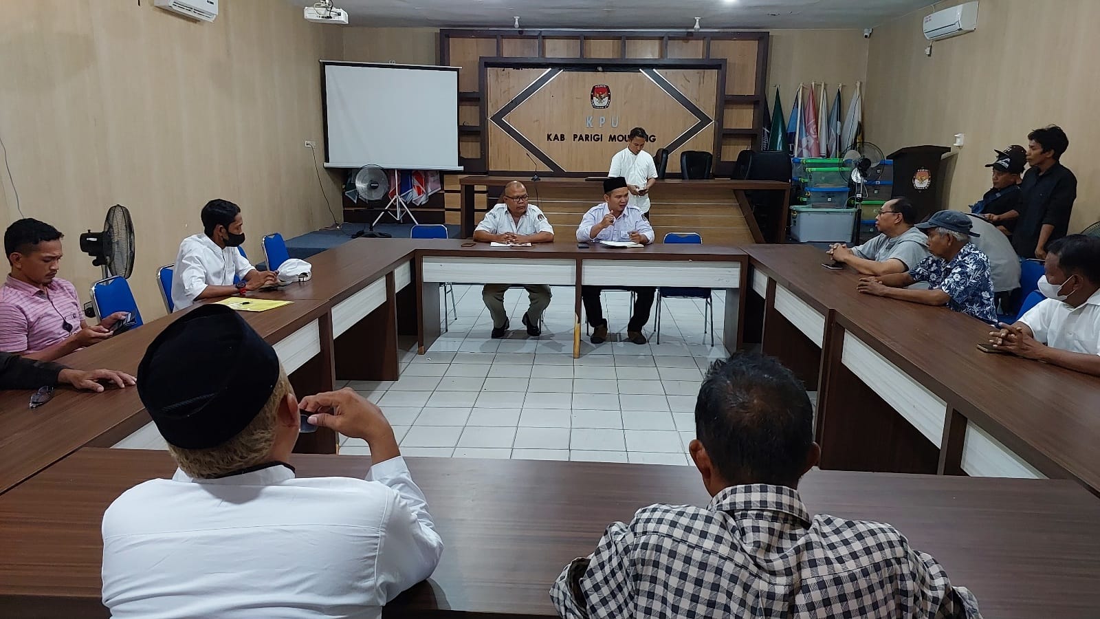 Sejumlah Parpol Minta KPU Parimo Tak Laksanakan Putusan Mediasi Bawaslu