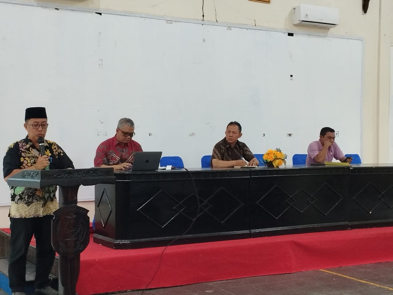 Pemda Parimo Gelar FGD Pengelolaan Darat dan Laut Terintegrasi