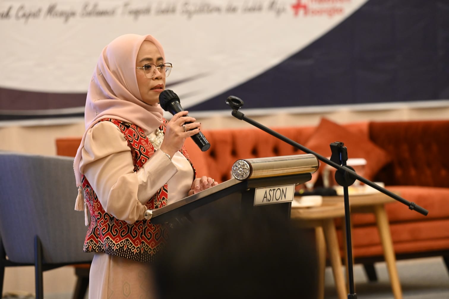 Hadir di Sosialisasi Aplikasi e-Kinerja ASN, Ini Pesan Sekda Novalina