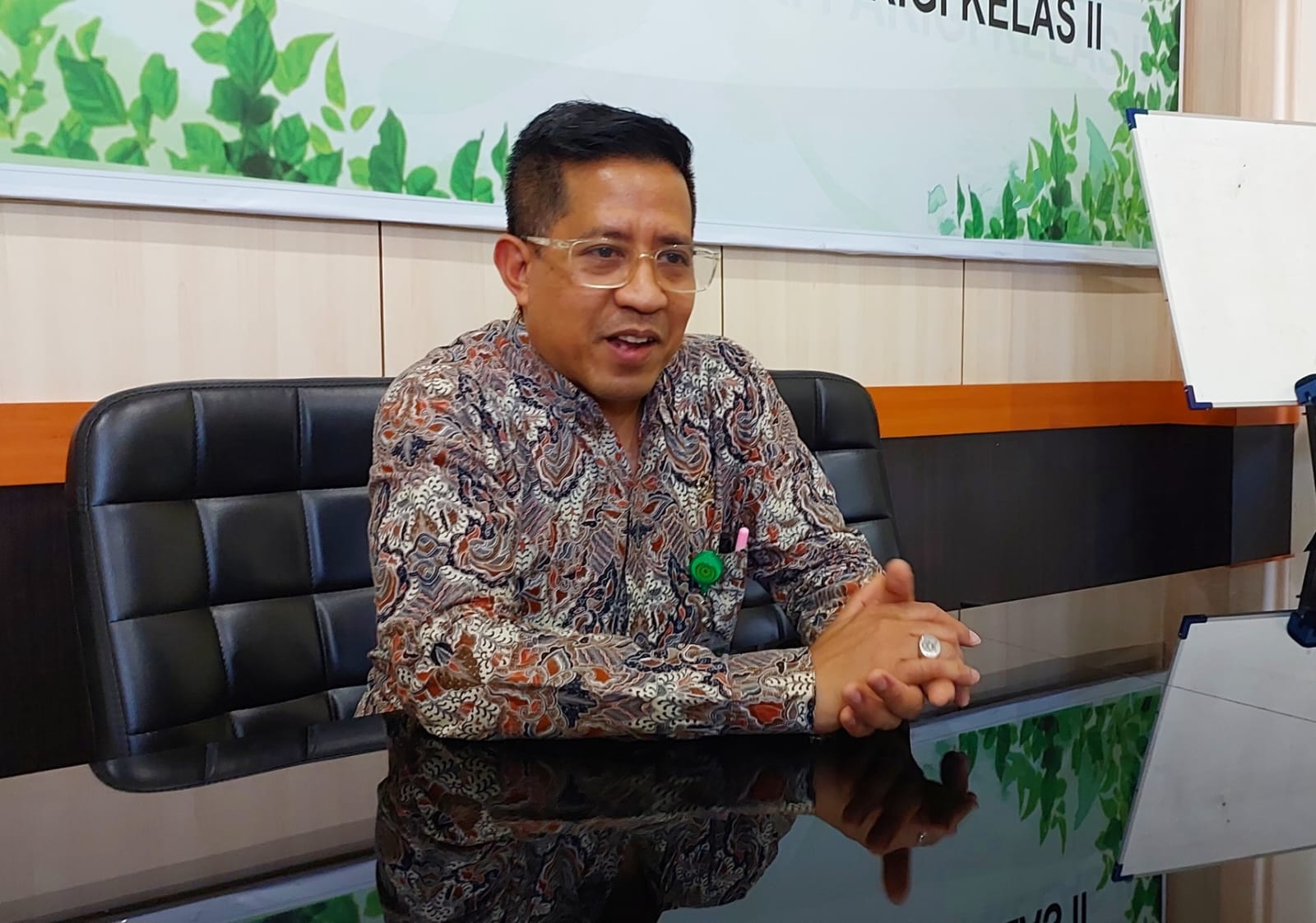 Ganti Rugi Lahan Kantor Kepsek Terdakwa Asusila, Yakobus: Bukan Penangguhan, Tapi Pengalihan Penahanan