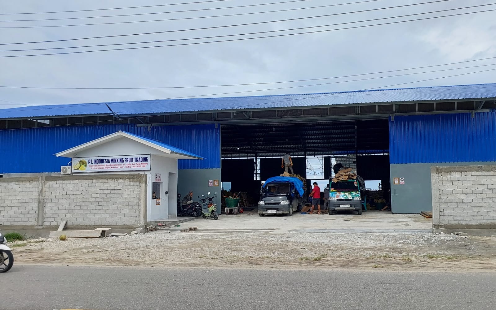 Ketua DPRD Parimo Soroti Izin Perusahaan Pengekspor Durian
