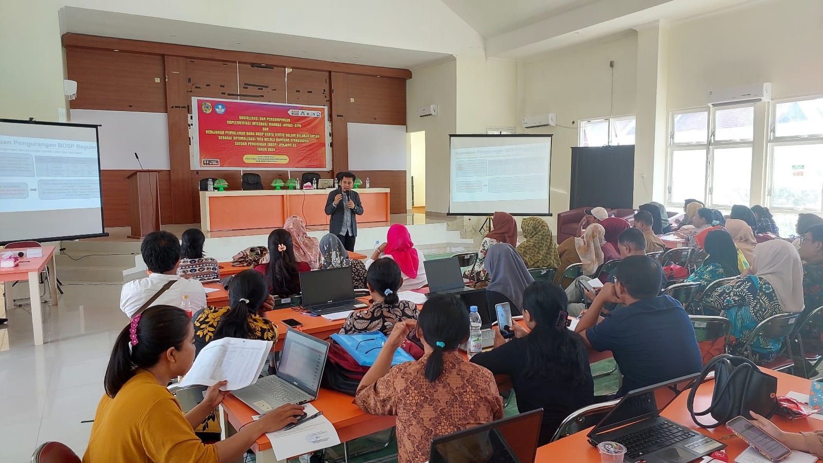 Disdikbud Parimo Gelar Sosialisasi Integrasi MARKAS-ARKAS dengan SIPD