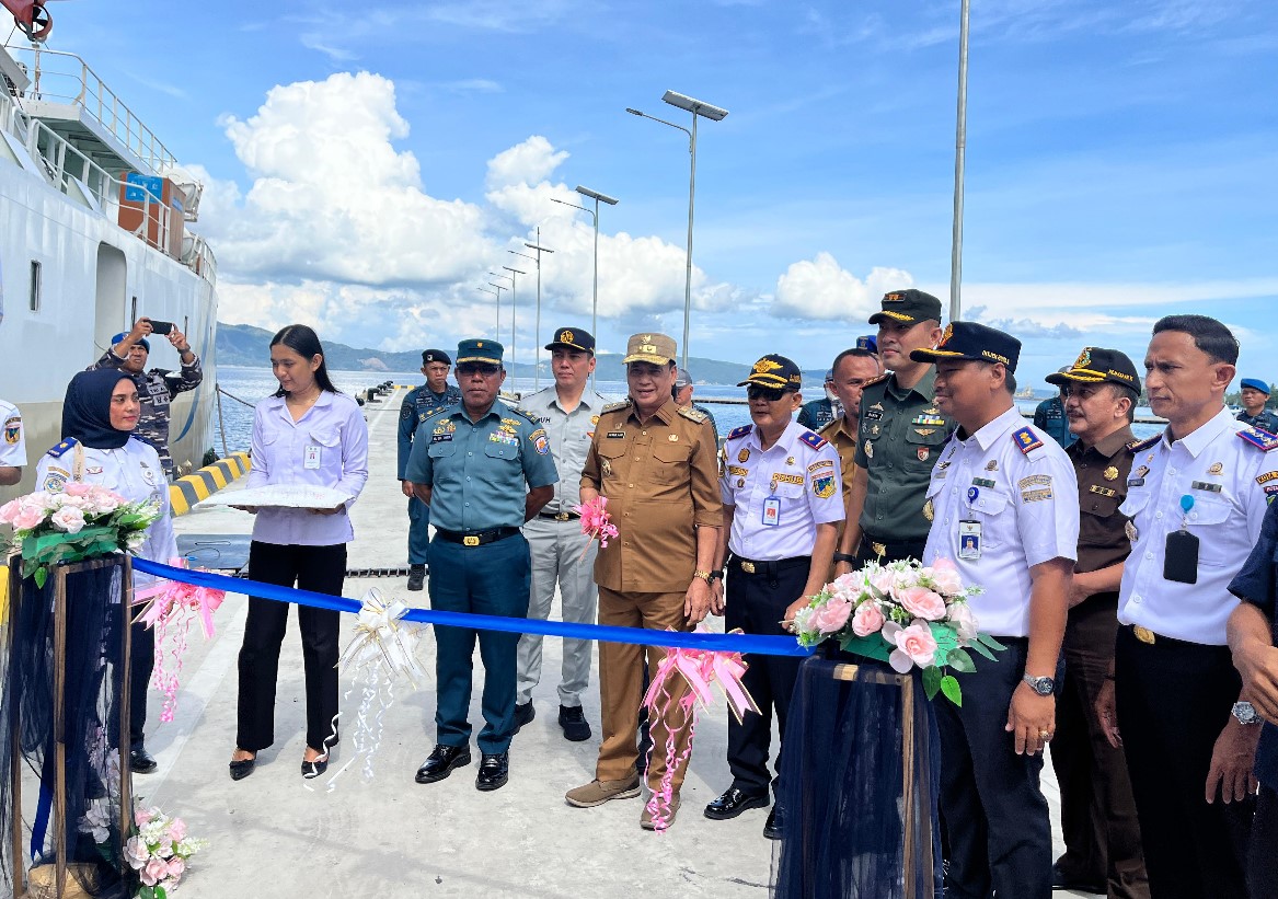 Wagub Sulteng Lepas Mudik Lebaran Gratis di Pelabuhan Pantoloan