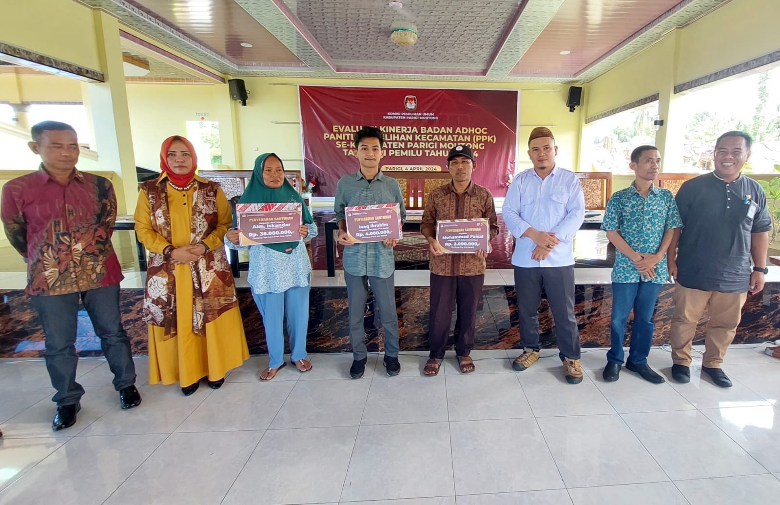 Petugas Ad Hoc Meninggal hingga Kecelakaan Saat Tugas Terima Santunan