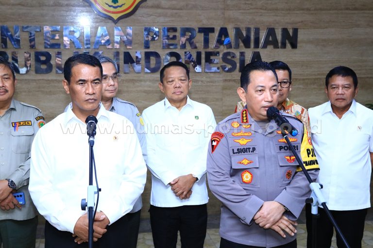 Tingkatkan Ketersediaan Pangan, Kapolri-Mentan Tantadangani MoU
