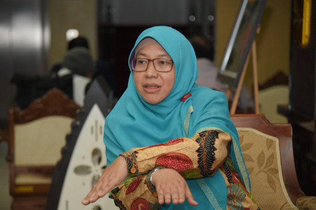 Ledia Hanifa Sayangkan Pemerintah yang Lakukan Kapitalisasi Perguruan Tinggi