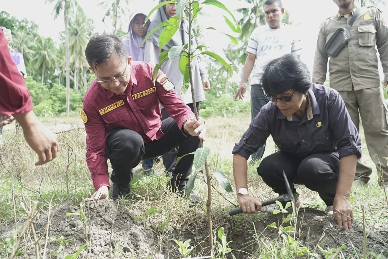 Plh Sekda Sigi Hadiri Restocing Angret dan Penghijauan di Hutan Ranjuri