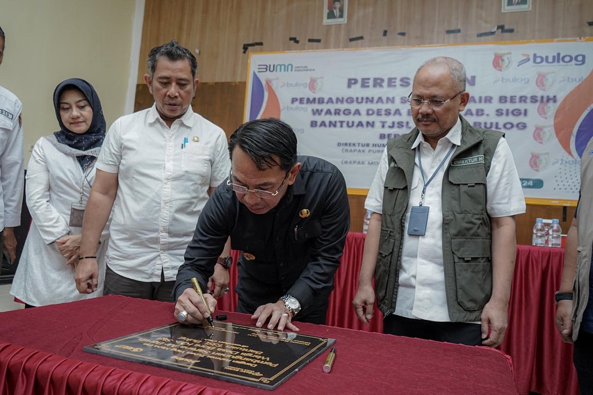 Peresmian Sarana Air Bersih di Bora, Warga Diminta Jaga Fasilitas Umum