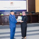 Wabup Furqanuddin Sampaikan Nota Pengantar Raperda RPJPD ke DPRD Banggai