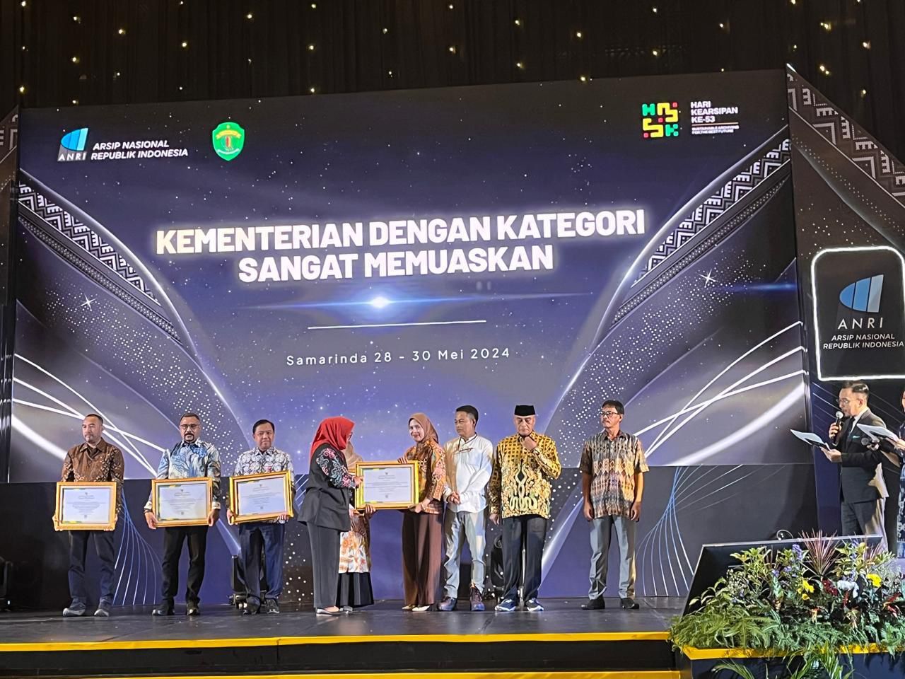 Kemendes PDTT Raih Penghargaan Kearsipan dari ANRI