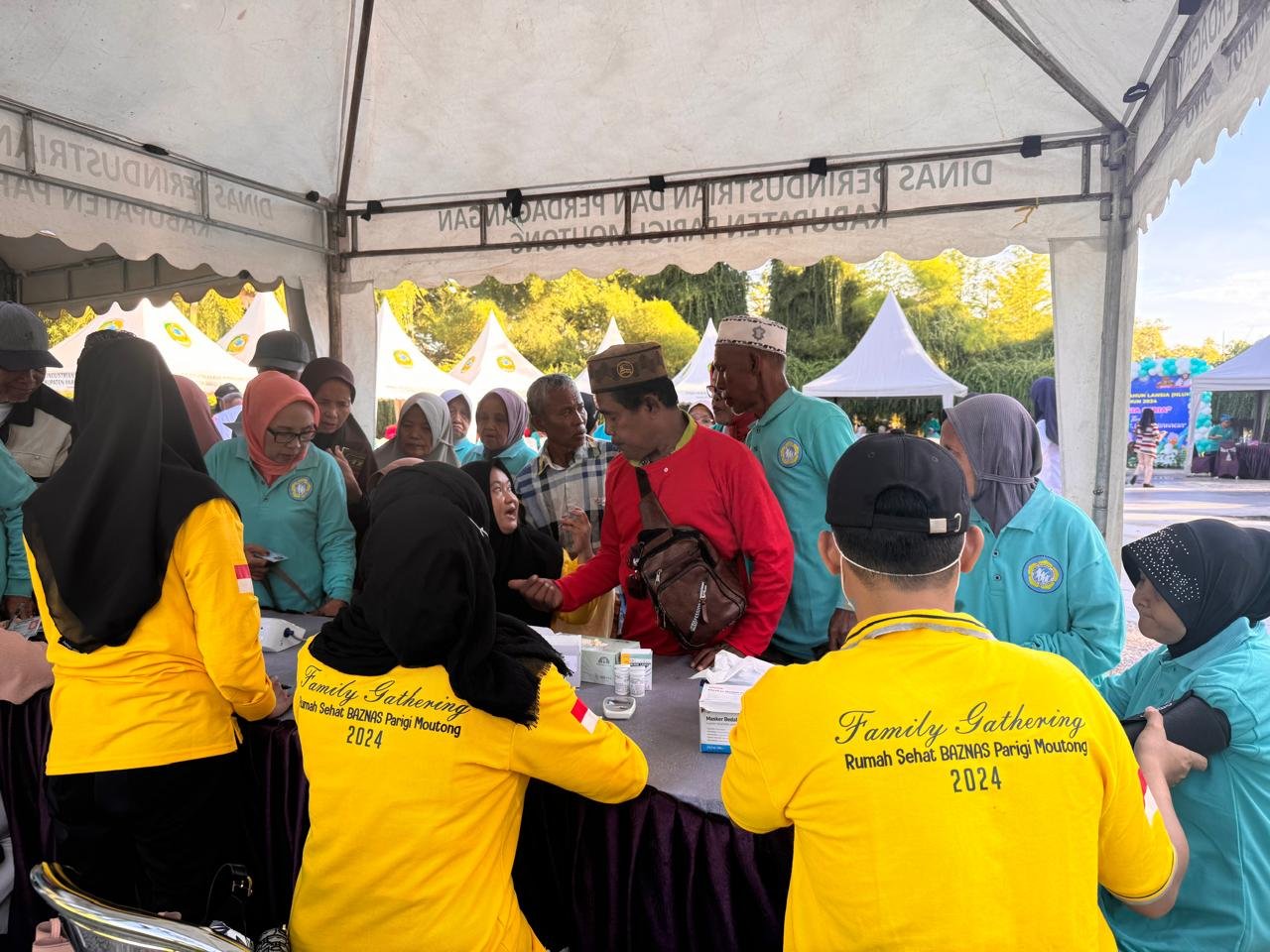 Peringati Hari Lanjut Usia, Komda Lansia Parimo Gandeng Rumah Sehat Baznas